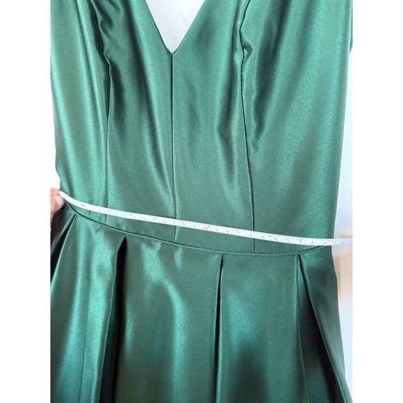 Betsy & Adam Emerald Green Satin High Low Formal Gown Prom Dress Pockets Size 4 - Picture 12 of 15
